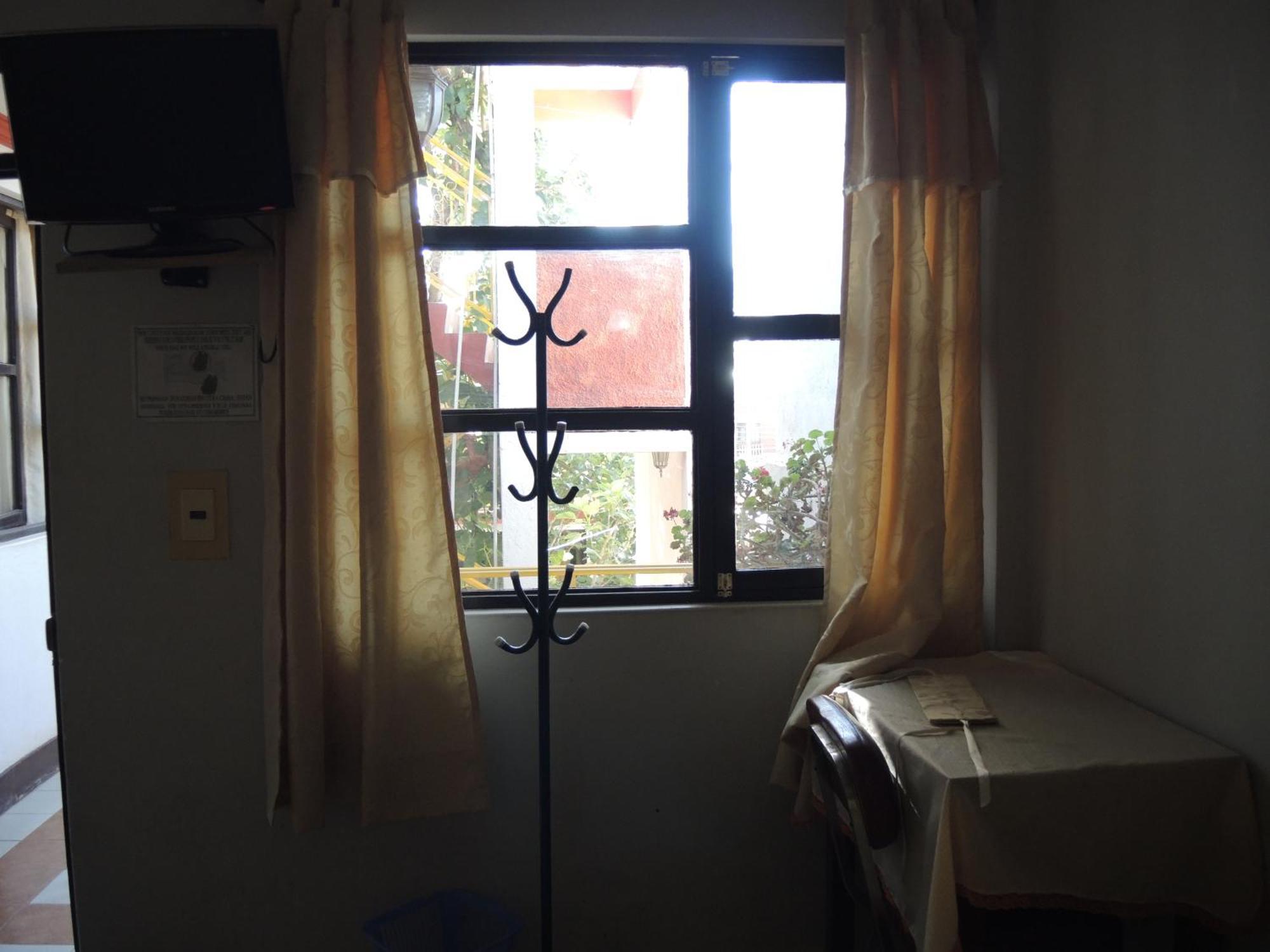 Hostal Valle Hermoso Tupiza Ngoại thất bức ảnh